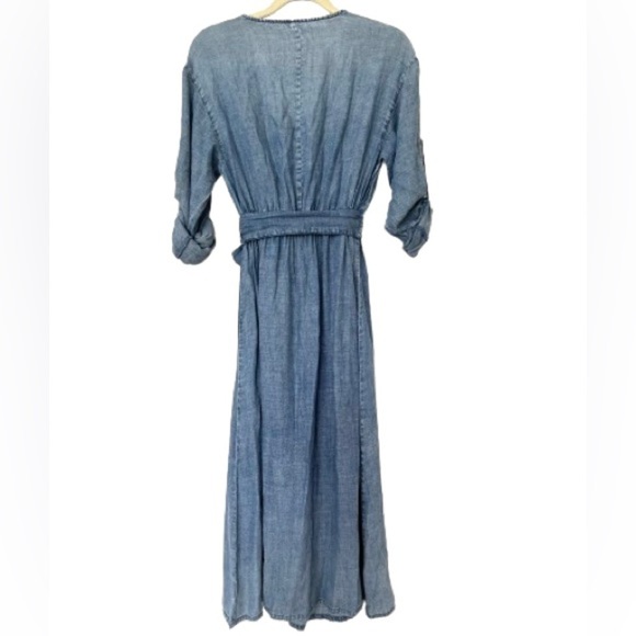 Wash Lab Crossover Dress in Circle Blue. Size XS - Picture 4 of 9